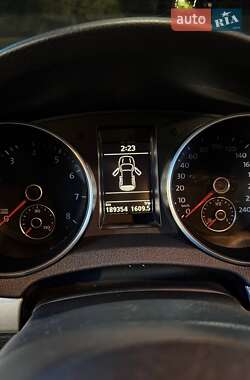 Хэтчбек Volkswagen Golf 2009 в 
