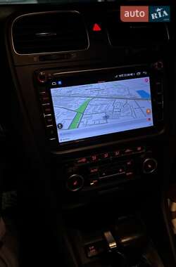 Хэтчбек Volkswagen Golf 2009 в 