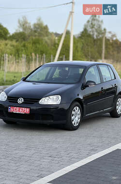 Хэтчбек Volkswagen Golf 2007 в 