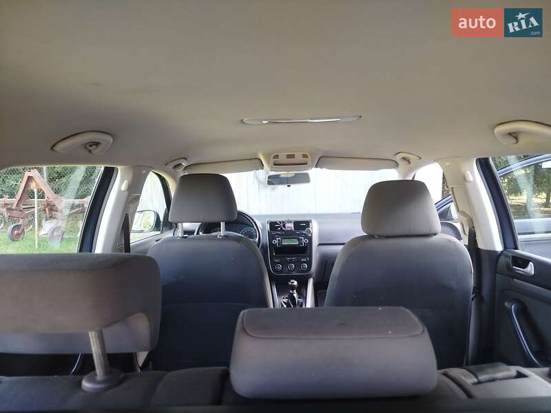 Универсал Volkswagen Golf 2009 в Ратным фото 28 Универсал Volkswagen Golf 2009 в Ратным