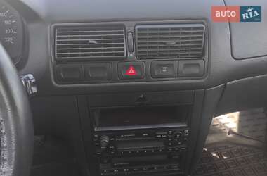 Универсал Volkswagen Golf 2000 в 