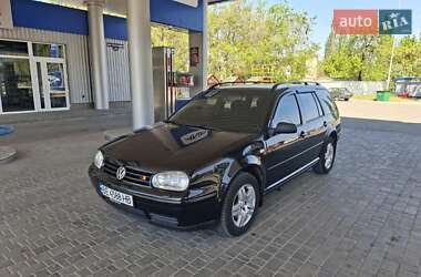 Універсал Volkswagen Golf 2003 в Миколаєві