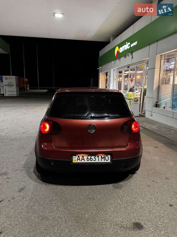 Хэтчбек Volkswagen Golf 2008 в Лубнах