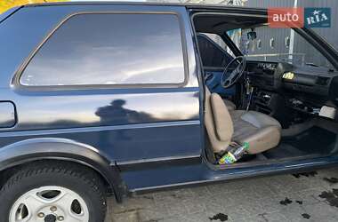 Хетчбек Volkswagen Golf 1988 в 