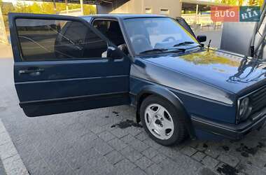 Хетчбек Volkswagen Golf 1988 в 