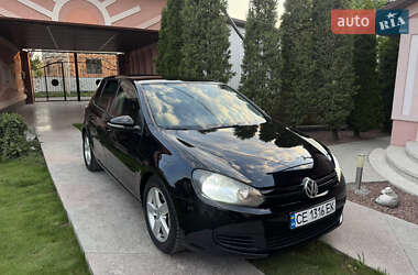 Хетчбек Volkswagen Golf 2008 в 