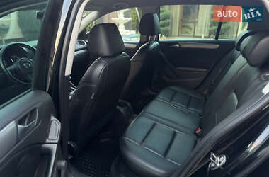 Хетчбек Volkswagen Golf 2008 в 
