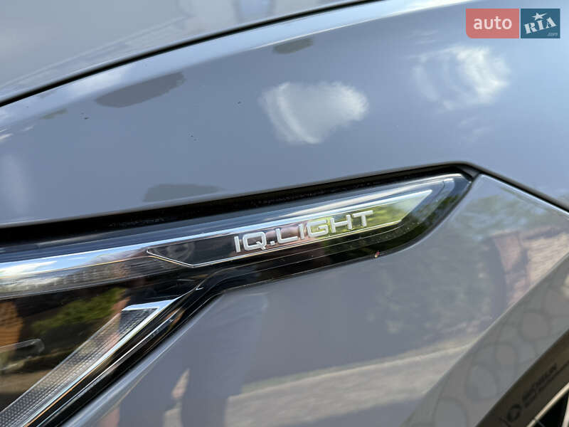 Універсал Volkswagen Golf 2020 в Чернівцях