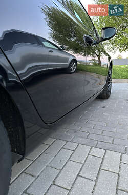 Хэтчбек Volkswagen Golf 2009 в 