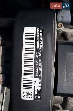 Хэтчбек Volkswagen Golf 2009 в 