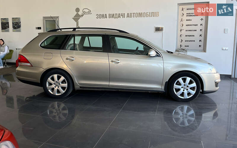 Універсал Volkswagen Golf 2008 в Шептицькому