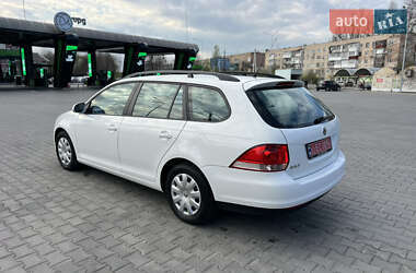 Универсал Volkswagen Golf 2009 в 