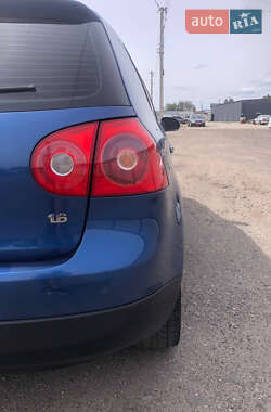 Хэтчбек Volkswagen Golf 2007 в 
