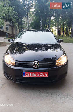 Универсал Volkswagen Golf 2011 в Подольске