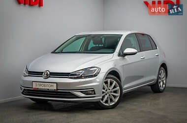 Хетчбек Volkswagen Golf 2019 в Києві