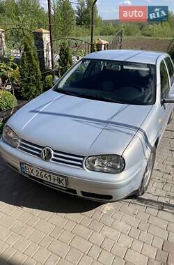 Хэтчбек Volkswagen Golf 1999 в Новой Ушице