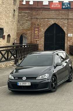 Универсал Volkswagen Golf 2015 в Хмельницком