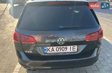 Универсал Volkswagen Golf 2015 в 