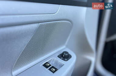 Хэтчбек Volkswagen Golf 2007 в 