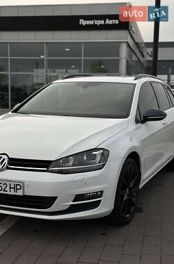 Універсал Volkswagen Golf 2015 в Мукачевому