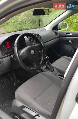 Універсал Volkswagen Golf 2008 в 