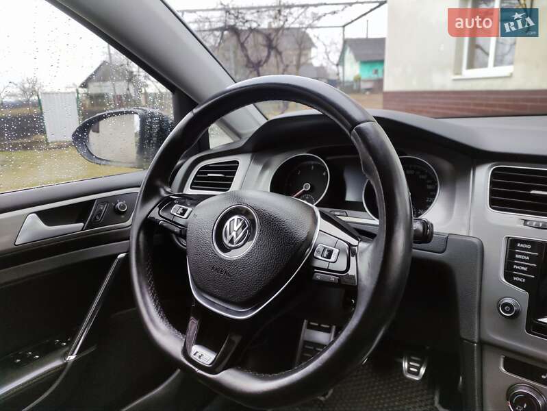 Універсал Volkswagen Golf 2014 в Львові