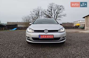 Універсал Volkswagen Golf 2014 в 