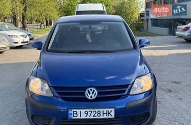 Хетчбек Volkswagen Golf 2005 в 