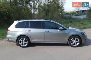 Універсал Volkswagen Golf 2018 в Вінниці