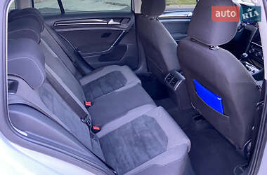 Универсал Volkswagen Golf 2017 в 