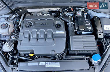 Универсал Volkswagen Golf 2017 в 