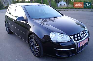 Хетчбек Volkswagen Golf 2008 в Калуші