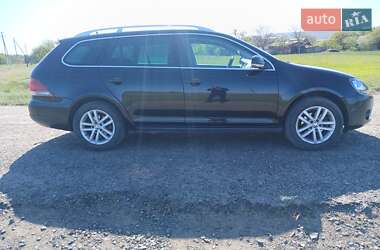 Универсал Volkswagen Golf 2011 в 