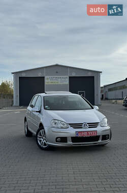 Хетчбек Volkswagen Golf 2007 в 