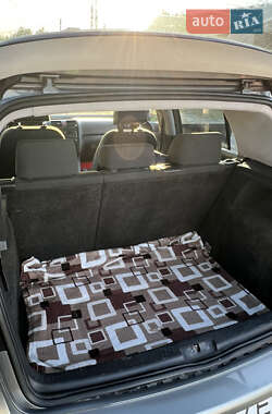Хетчбек Volkswagen Golf 2004 в 