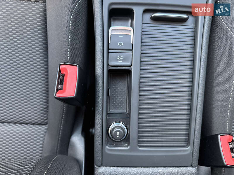 Універсал Volkswagen Golf 2018 в Івано-Франківську