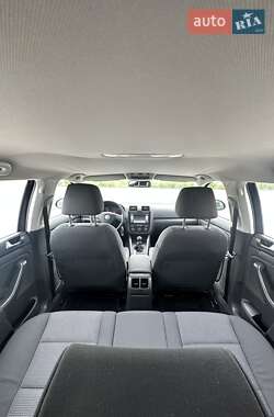 Універсал Volkswagen Golf 2008 в 