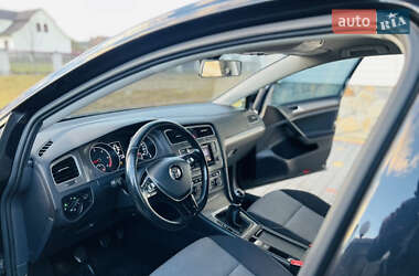 Універсал Volkswagen Golf 2015 в 
