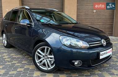 Універсал Volkswagen Golf 2010 в 