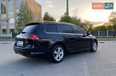Универсал Volkswagen Golf 2016 в 