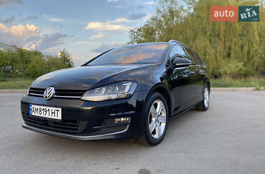 Универсал Volkswagen Golf 2016 в 