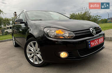 Універсал Volkswagen Golf 2011 в 