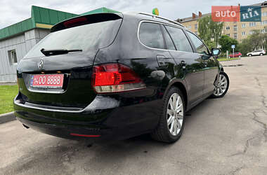 Універсал Volkswagen Golf 2011 в 
