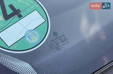 Хэтчбек Volkswagen Golf 2010 в 