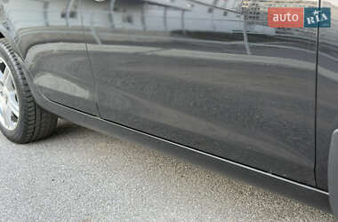 Хэтчбек Volkswagen Golf 2010 в 