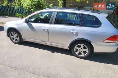 Універсал Volkswagen Golf 2007 в Києві