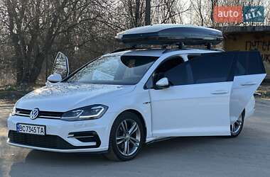 Універсал Volkswagen Golf 2019 в 