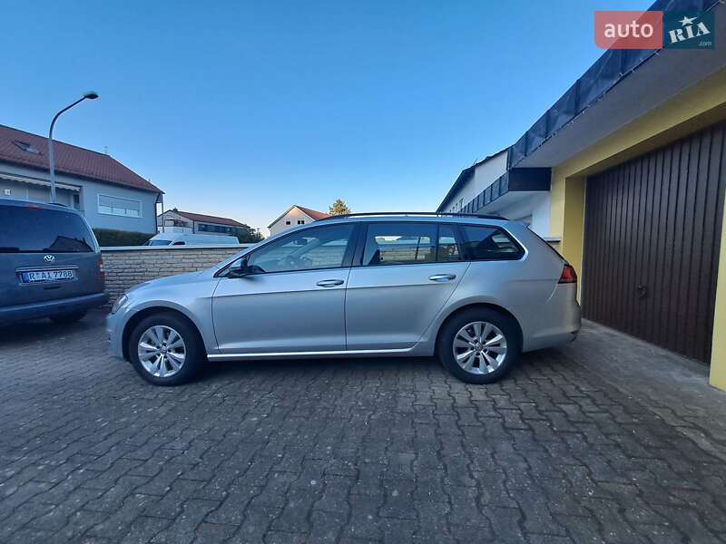 Універсал Volkswagen Golf 2016 в Черкасах