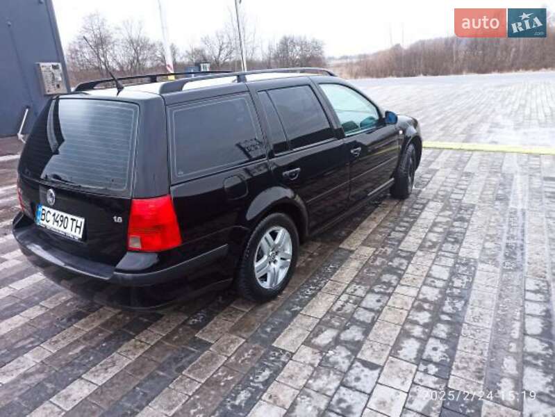 Универсал Volkswagen Golf 2001 в Львове