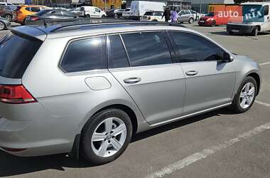 Універсал Volkswagen Golf 2015 в 